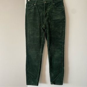 MONKI Green‎ Corduroy Pants